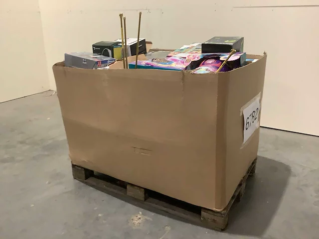 Pallet amazon retourgoederen - afbeelding 2 van  7