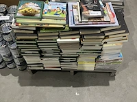 Pallet boeken - afbeelding 1 van  6