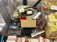 Pallet bouw- en bevestigingsmateriaal (27x) - afbeelding 3 van  25