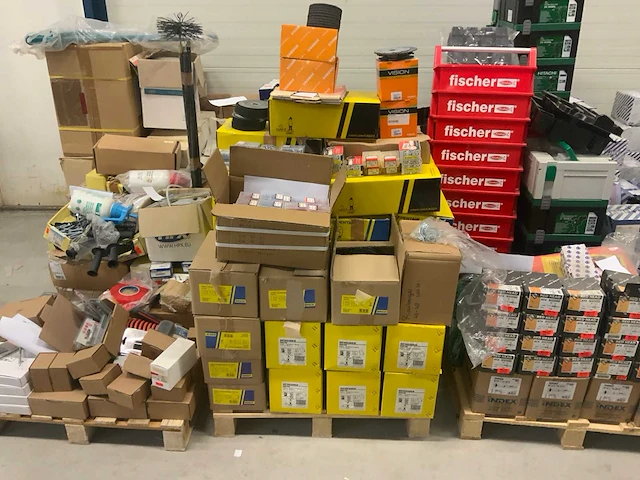 Pallet bouw- en bevestigingsmateriaal (27x) - afbeelding 8 van  25