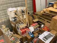 Pallet bouw- en bevestigingsmateriaal (27x) - afbeelding 21 van  25