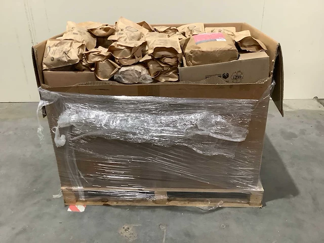Pallet dierenvoer - afbeelding 2 van  6