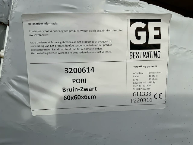 Pallet diverse beton tegels (54x) - afbeelding 18 van  22