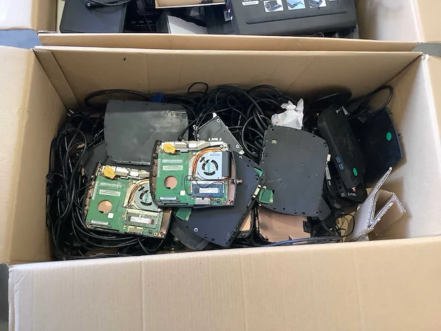 Pallet diverse electronica - afbeelding 11 van  13