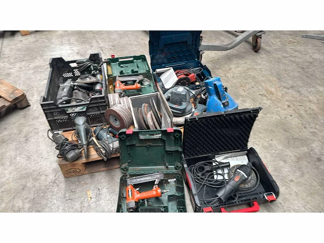 Pallet diverse elektrische gereedschappen - afbeelding 4 van  4