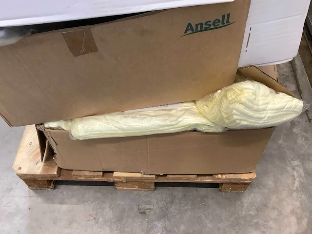 Pallet diverse schoonmaakartikelen - afbeelding 9 van  10