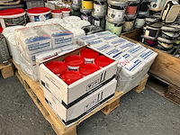 Pallet diverse stuc - afbeelding 1 van  10