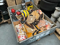 Pallet diversen - afbeelding 1 van  8