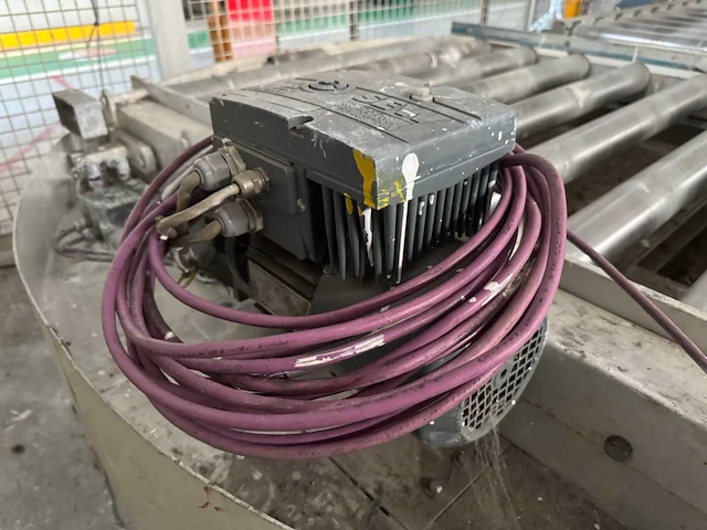 Pallet draai unit met motor - afbeelding 7 van  8