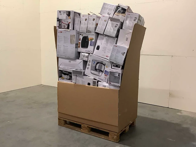 Pallet elektronica retourgoederen - 58 items - afbeelding 1 van  9