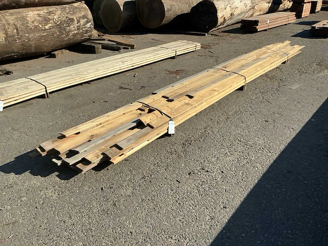 Pallet hardhout diverse (vuren) - afbeelding 1 van  4