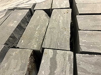 Pallet hardsteenblokken (2x) - afbeelding 2 van  4