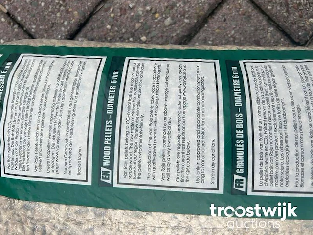 Pallet hoge kwaliteit hout pellets 100%pine, 65 zakken 975kg inclusief pallet - afbeelding 3 van  5