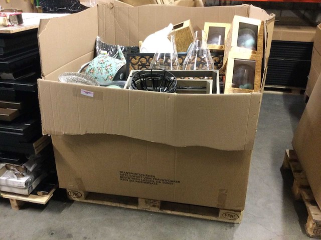 Pallet huishoudelijke- en tuinartikelen - afbeelding 2 van  5