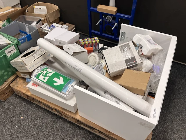 Pallet installatiemateriaal - afbeelding 2 van  6