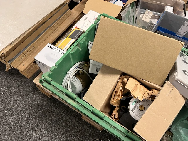 Pallet installatiemateriaal - afbeelding 6 van  6