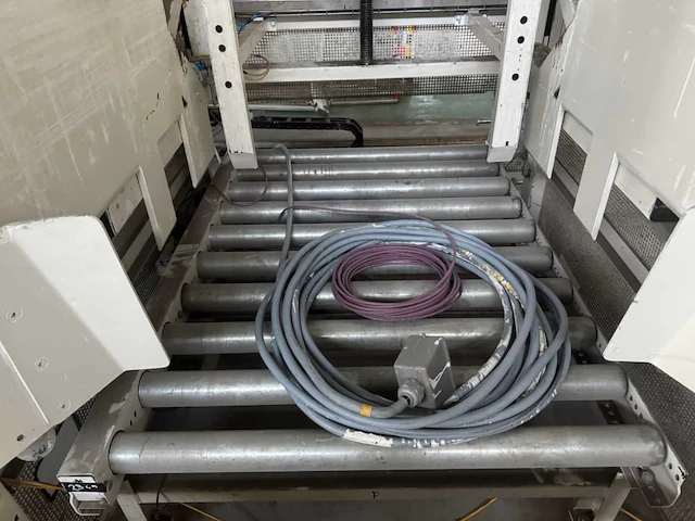 Pallet invoer unit met rollenbaan - afbeelding 11 van  14