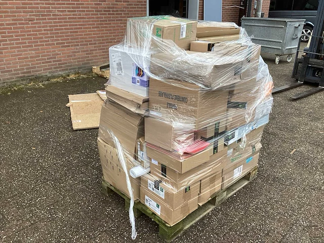 Pallet kantoorartikelen - afbeelding 4 van  6