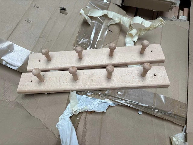 Pallet kapstokken - afbeelding 1 van  4