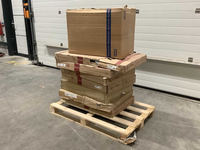 Pallet keukenmeubels - afbeelding 1 van  8