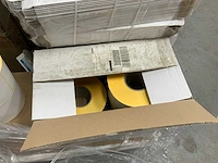 Pallet logistieke goederen - afbeelding 6 van  6