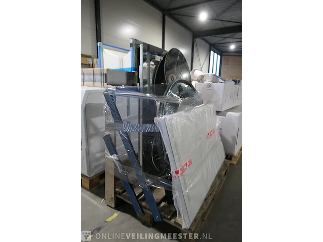 Pallet met diverse spiegels adw-xenz-lido - afbeelding 1 van  6