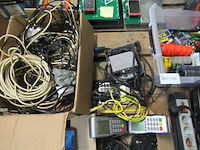 Pallet met diversen - afbeelding 4 van  5