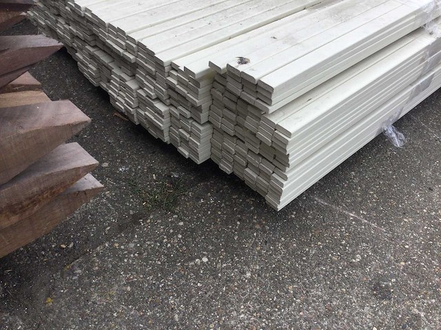 Pallet met glaslatten - afbeelding 4 van  5