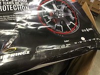 Pallet met huishoudelijke- en tuinartikelen. - afbeelding 5 van  6