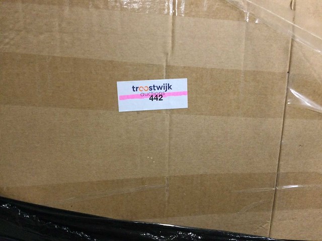 Pallet met huishoudelijke- tuinartikelen - afbeelding 4 van  4