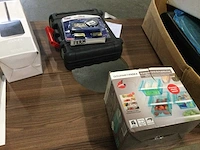 Pallet met retourgoederen. - afbeelding 3 van  9