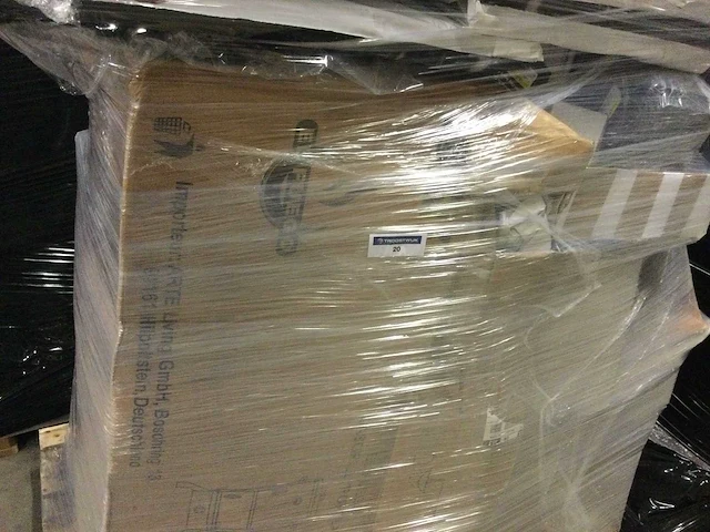 Pallet met retourgoederen. - afbeelding 4 van  7