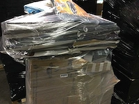 Pallet met retourgoederen. - afbeelding 5 van  7
