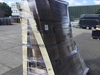 Pallet met sanitair artikelen. - afbeelding 3 van  7