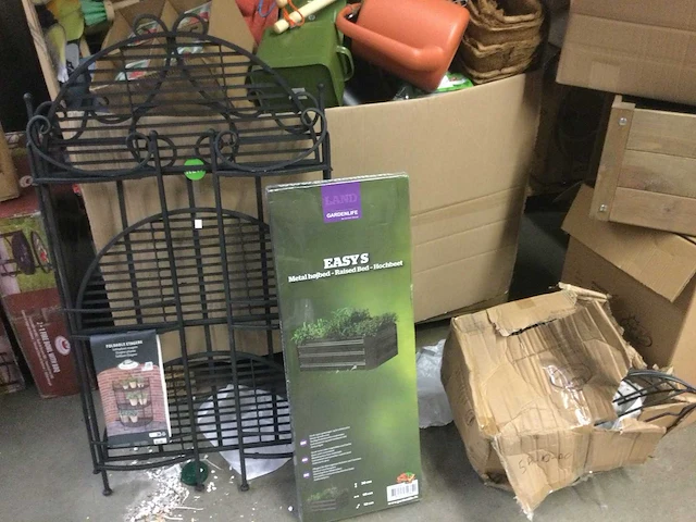 Pallet met tuin- en huishoudelijke artikelen. - afbeelding 6 van  7