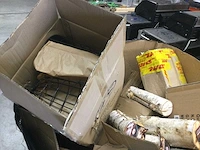 Pallet met tuin- en huishoudelijke artikelen. - afbeelding 3 van  6