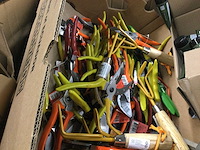 Pallet met tuin- en huishoudelijke artikelen. - afbeelding 3 van  6