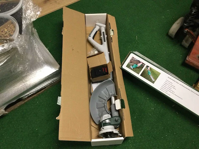 Pallet met westfalia produkten. - afbeelding 4 van  7
