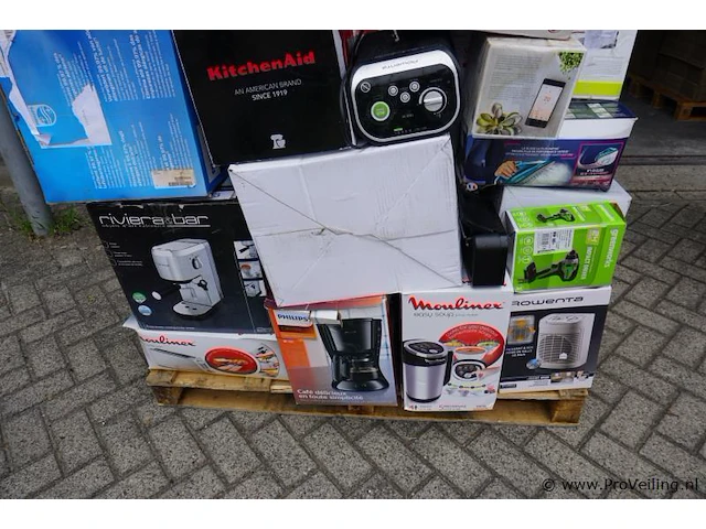 Pallet ongecontroleerde retourgoederen - afbeelding 5 van  5