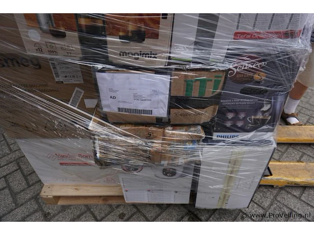 Pallet ongecontroleerde retourgoederen - afbeelding 3 van  5