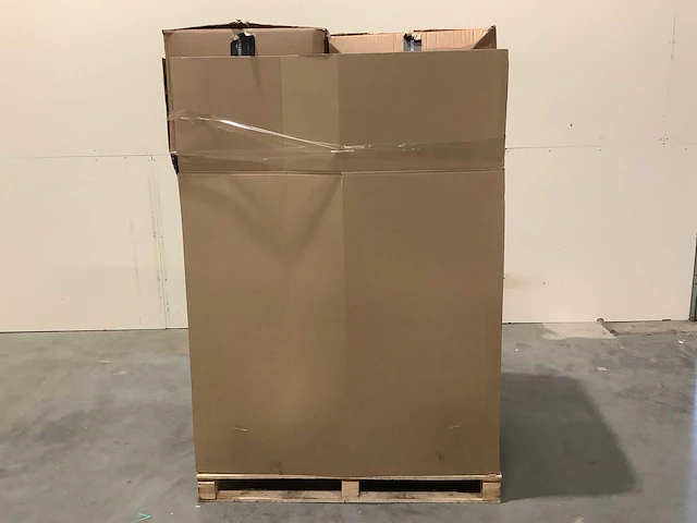 Pallet overige tassen - 2410 items - afbeelding 2 van  5