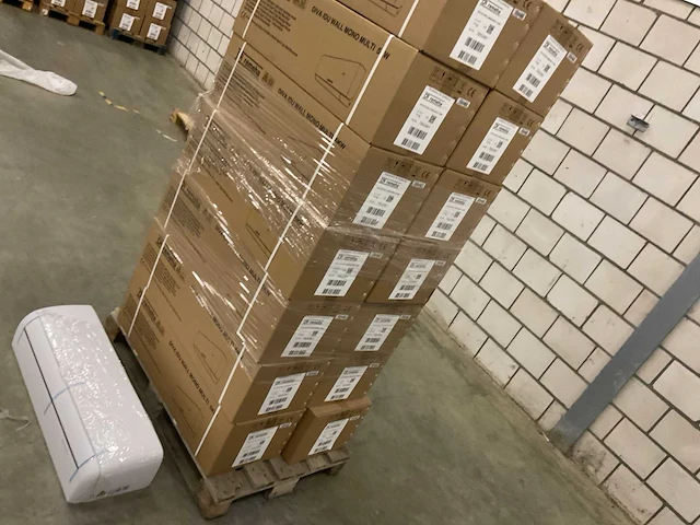 Pallet remeha diva airco binnenunit 5kw - afbeelding 2 van  8
