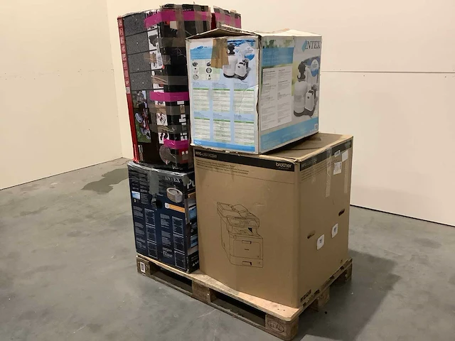 Pallet retourgoederen - 4 items - afbeelding 1 van  7