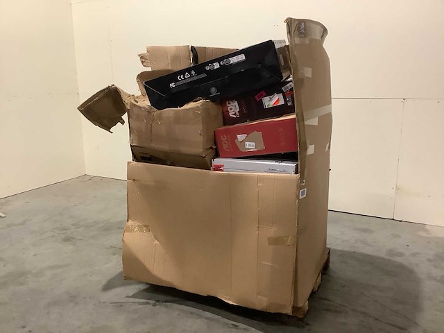 Pallet retourgoederen - pc / monitors -18 items - afbeelding 1 van  9