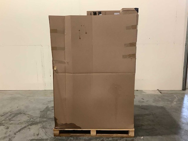 Pallet retourgoederen - pc / monitors -19 items - afbeelding 2 van  9