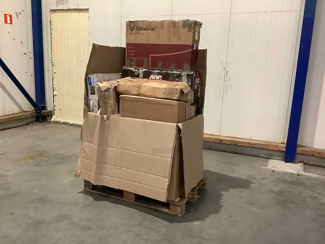 Pallet retourgoederen - pc / monitors 11 items - afbeelding 1 van  7