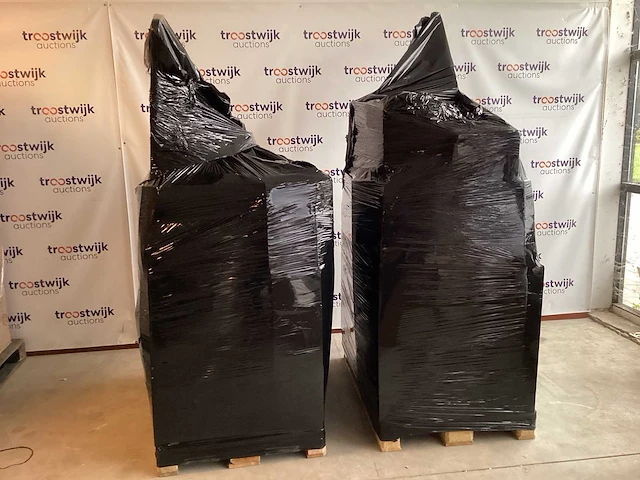 Pallet retourgoederen (2x) - afbeelding 1 van  1