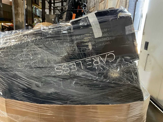 Pallet retourgoederen (2x) - afbeelding 7 van  8