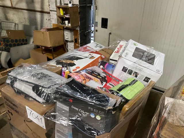 Pallet retourgoederen (2x) - afbeelding 24 van  27