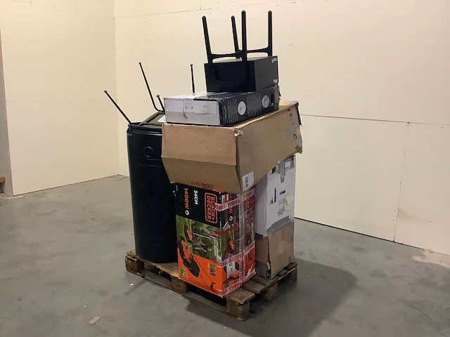 Pallet retourgoederen - afbeelding 1 van  6
